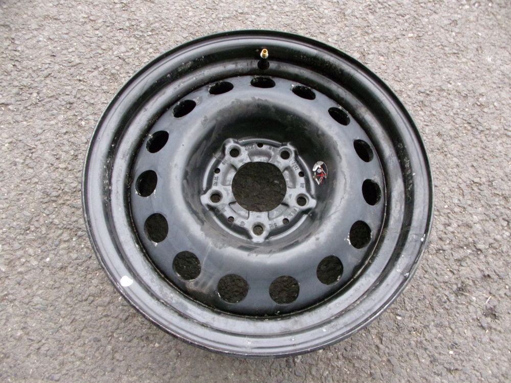 BMW 6,5x15 ET18 5x120x74 1092917