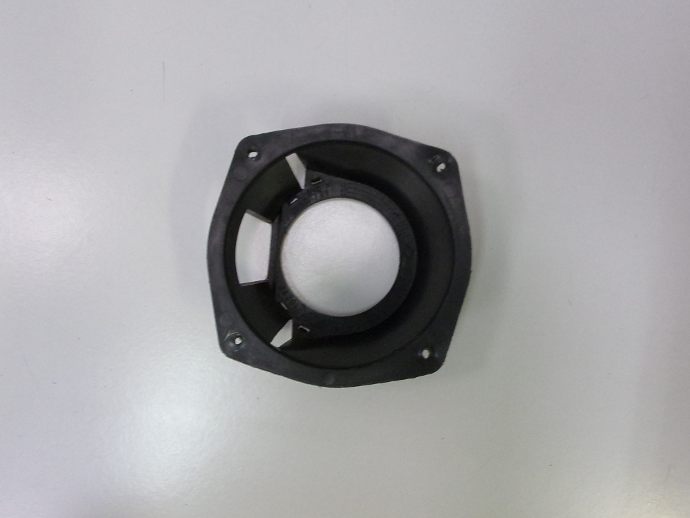 7700801721 Plastový okraj reproduktoru Renault Megane I, Scenic I