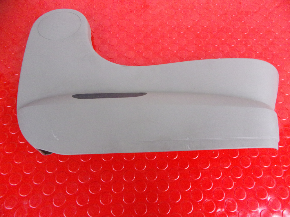 5164840 Pravý boční plast pravé přední sedačky Renault Scenic II 