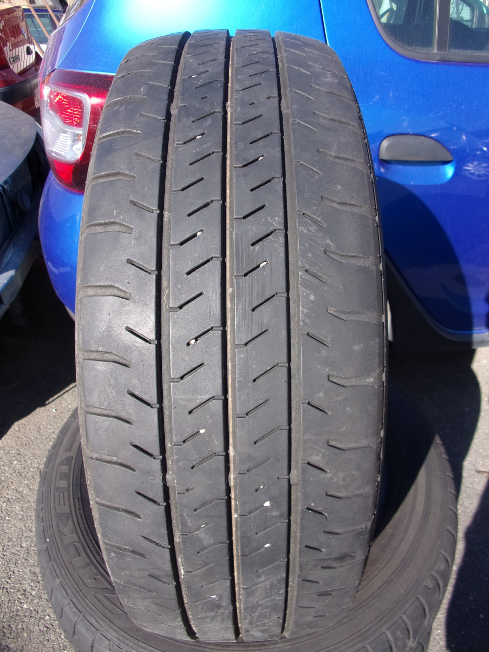 Letní pneumatika 215/60/17C 109/107T FALKEN Linam Van 01