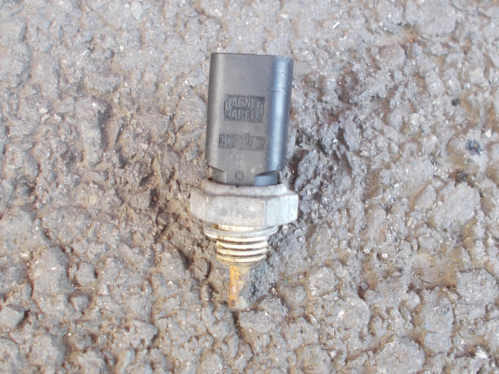 7700113867 Snímač teploty motoru Renault Laguna I, Megane I, Scenic I, RX4