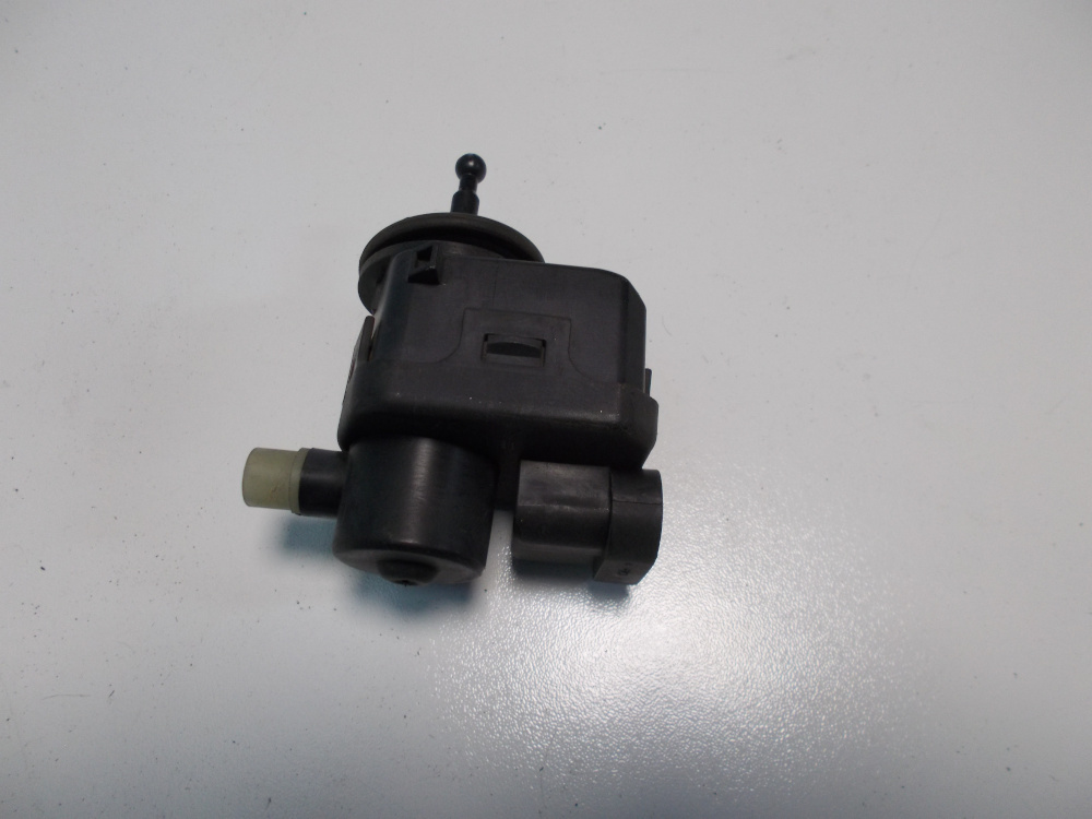 7700420737 Motorek naklápění světla Renault Clio II, Esp IV, Thalia I, Twingo I