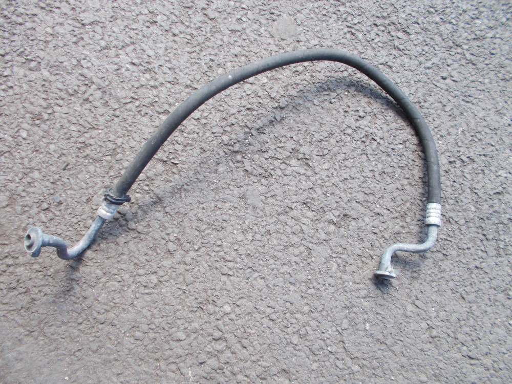 7700825880 Trubka/hadice klimatizace Renault Safrane 2,0i